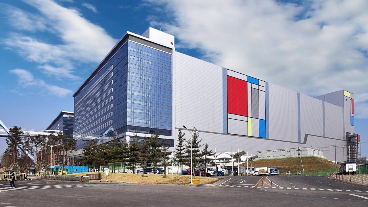 Samsung Electronics Achieves Life Cycle Assessment Verification on Product Carbon Footprint for Semiconductors